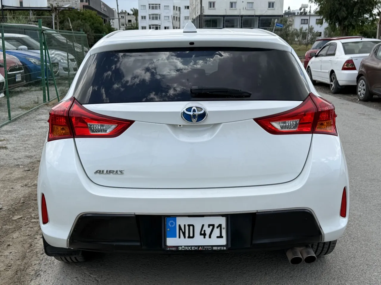 2014 Toyota Auris 1.5 S Kıbrıs | KKTC İkinci El Satılık Araba - Thumbnail 3