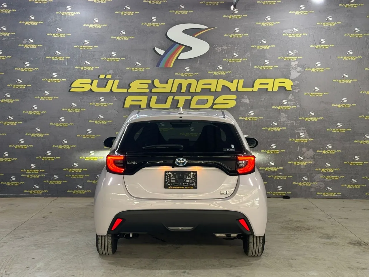 2024 Toyota Yaris 1.5 Hybrid Kıbrıs | KKTC İkinci El Satılık Araba - Thumbnail 6