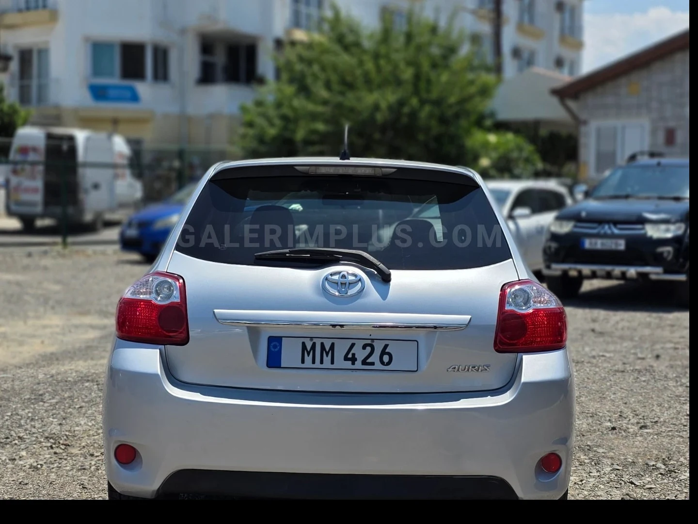 2011 Toyota Auris 1.5 S Kıbrıs | KKTC İkinci El Satılık Araba - Thumbnail 6