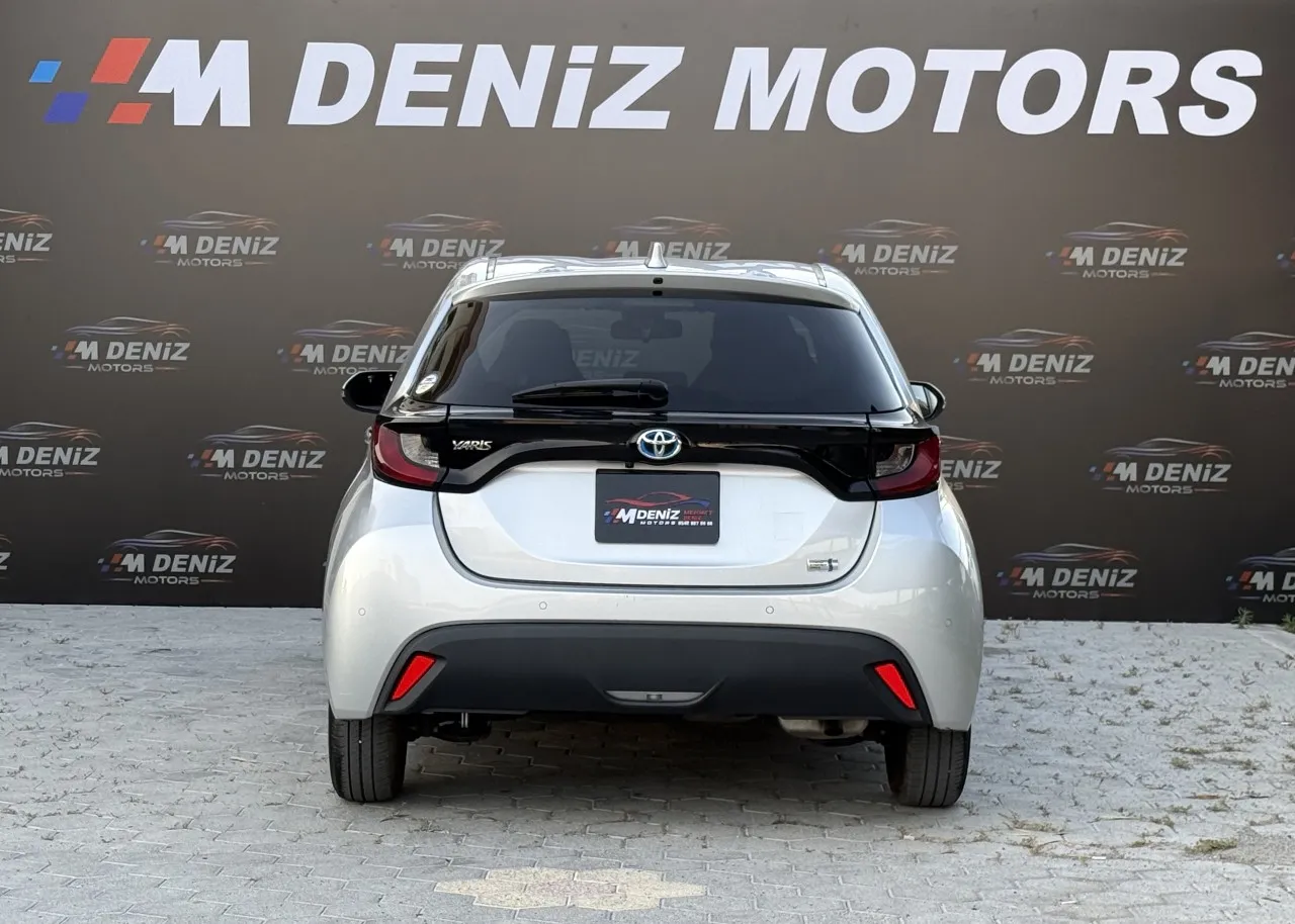 2021 Toyota Yaris 1.5 Hybrid Kıbrıs | KKTC İkinci El Satılık Araba - Thumbnail 5