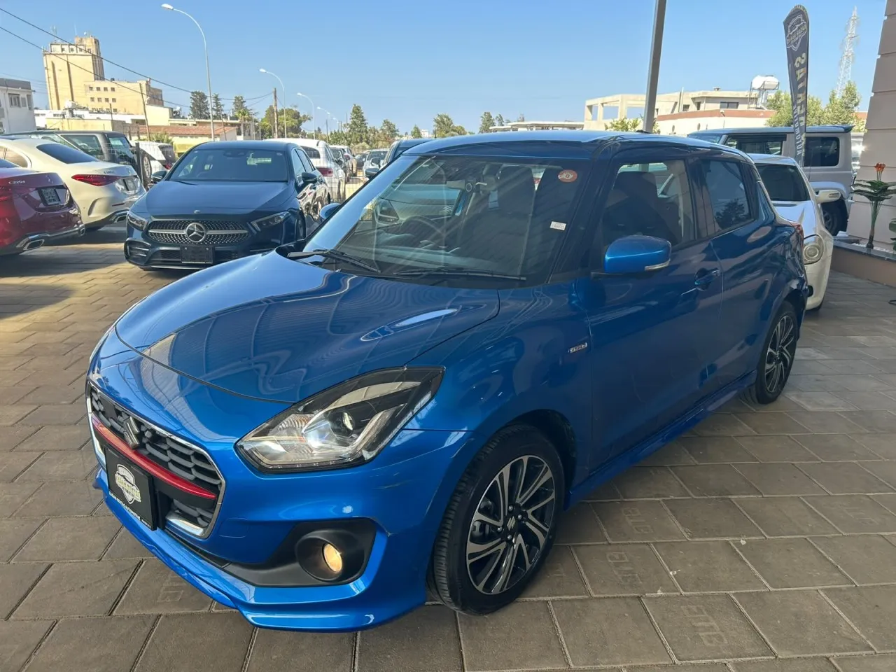 2023 Suzuki Swift 1.2 Hybrid Kıbrıs | KKTC İkinci El Satılık Araba - Thumbnail 2