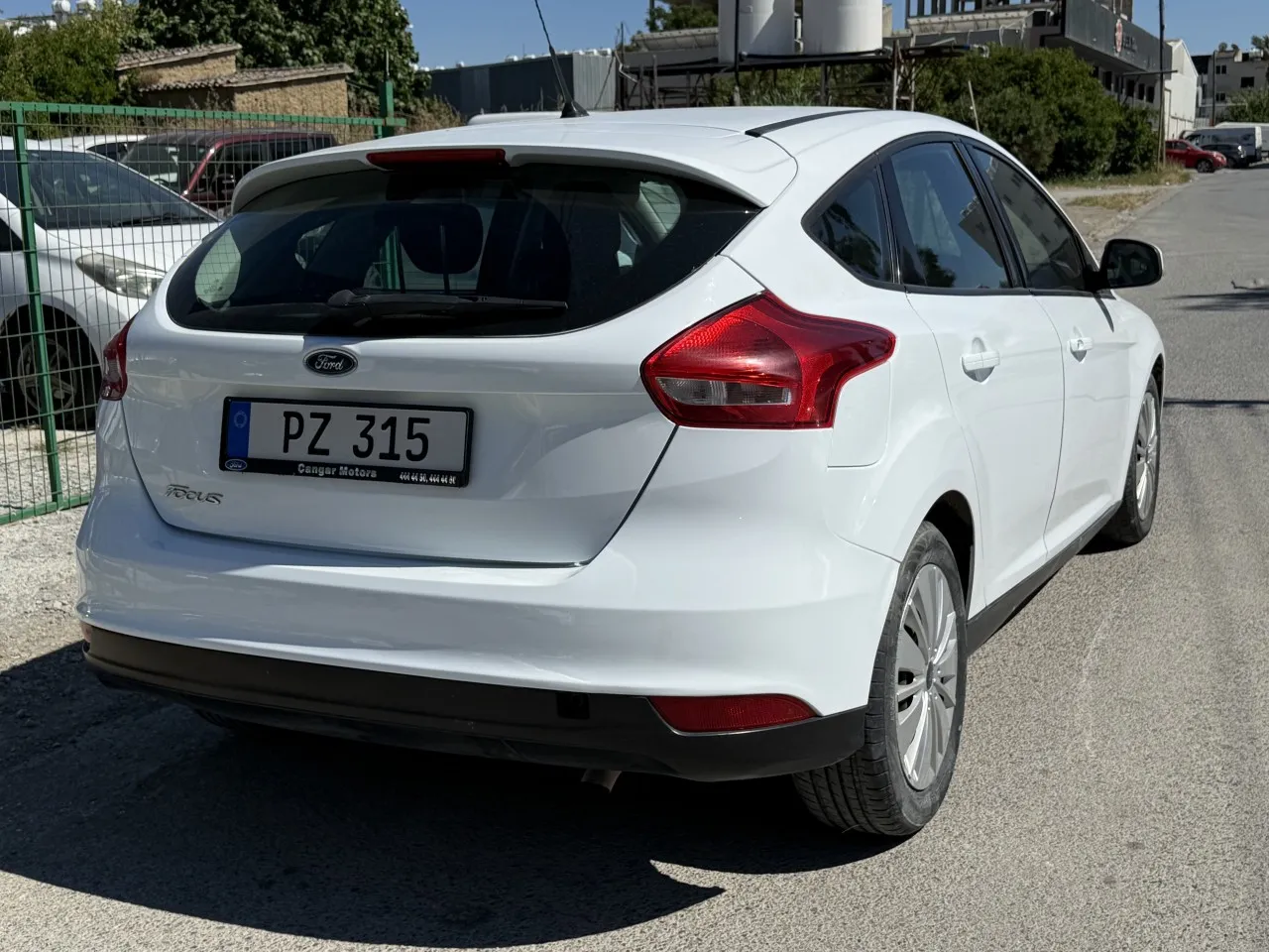 2018 Ford Focus 1.6 Kıbrıs | KKTC İkinci El Satılık Araba - Thumbnail 2