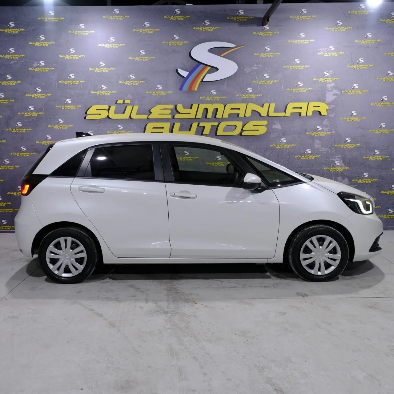 2023 Honda Fit 1.5 Automatic Kıbrıs | KKTC İkinci El Satılık Araba - Thumbnail 3