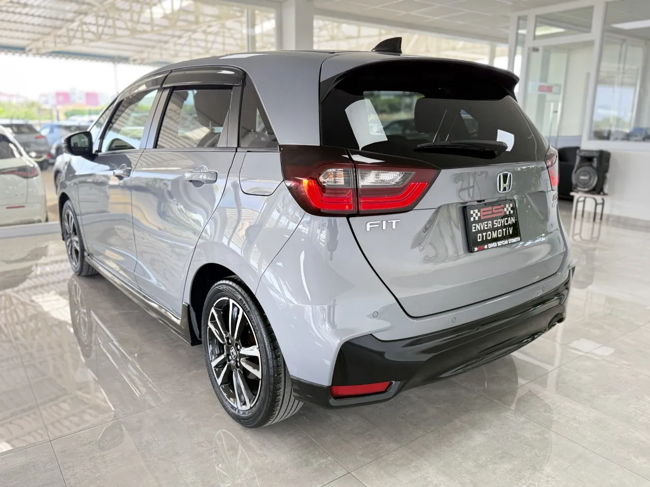 2023 Honda Fit 1.5 Hybrid Automatic Kıbrıs | KKTC İkinci El Satılık Araba - Thumbnail 4