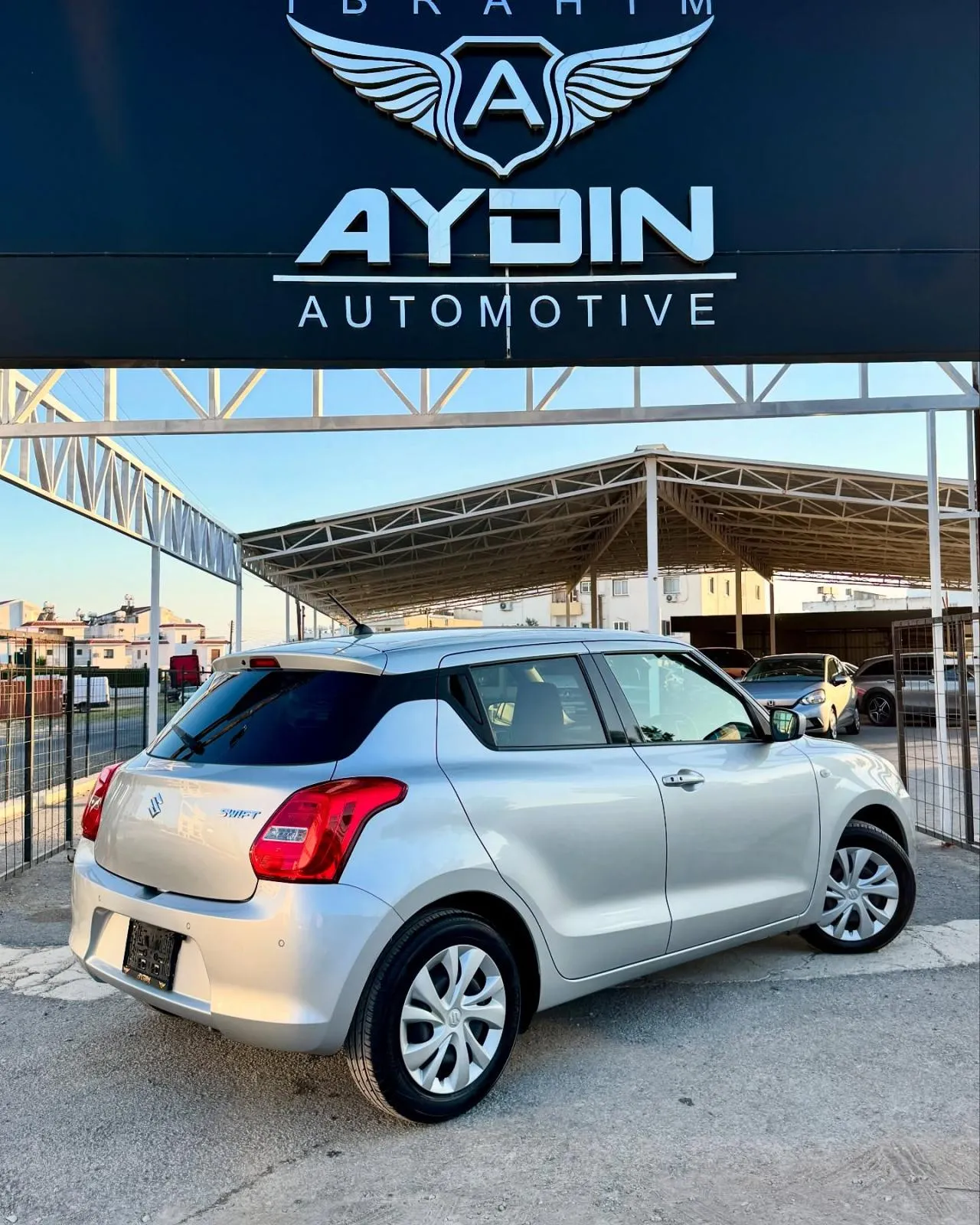 2021 Suzuki Swift 1.3 Kıbrıs | KKTC İkinci El Satılık Araba - Thumbnail 3