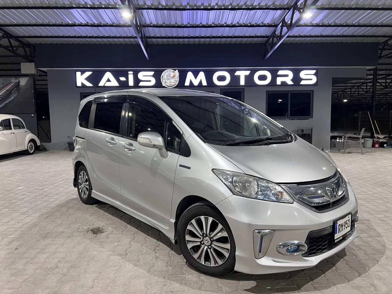 2013 Honda Freed Kıbrıs | KKTC İkinci El Satılık Araba - Fotoğraf 1