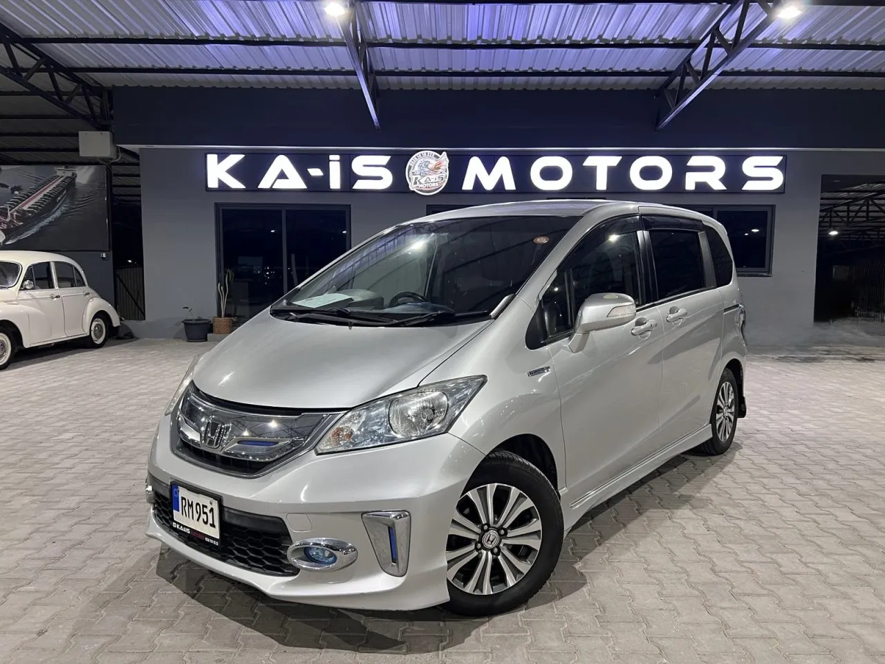 2013 Honda Freed  Kıbrıs | KKTC İkinci El Satılık Araba - Thumbnail 3