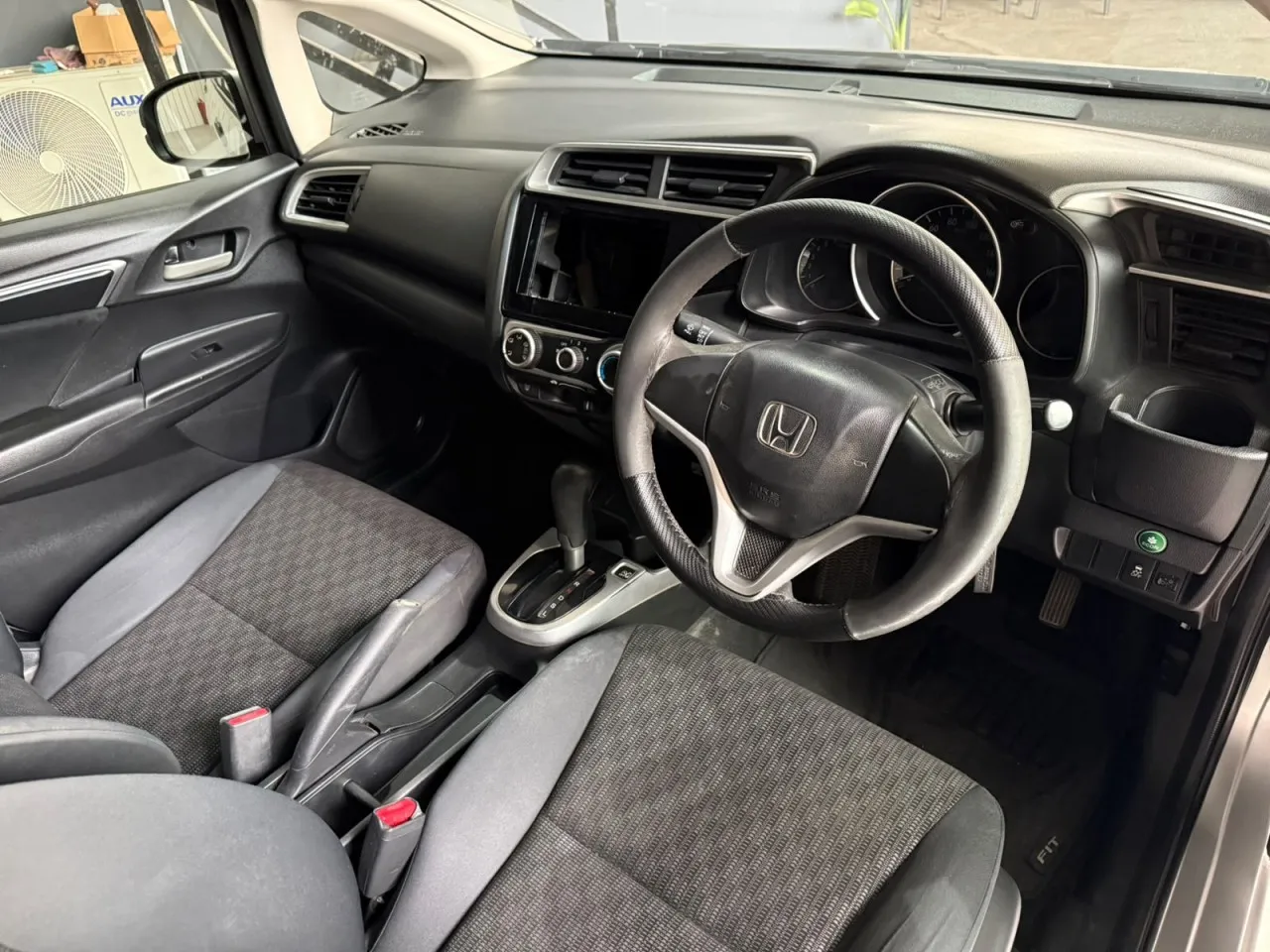 2014 Honda Fit 1.3 Automatic Kıbrıs | KKTC İkinci El Satılık Araba - Thumbnail 2