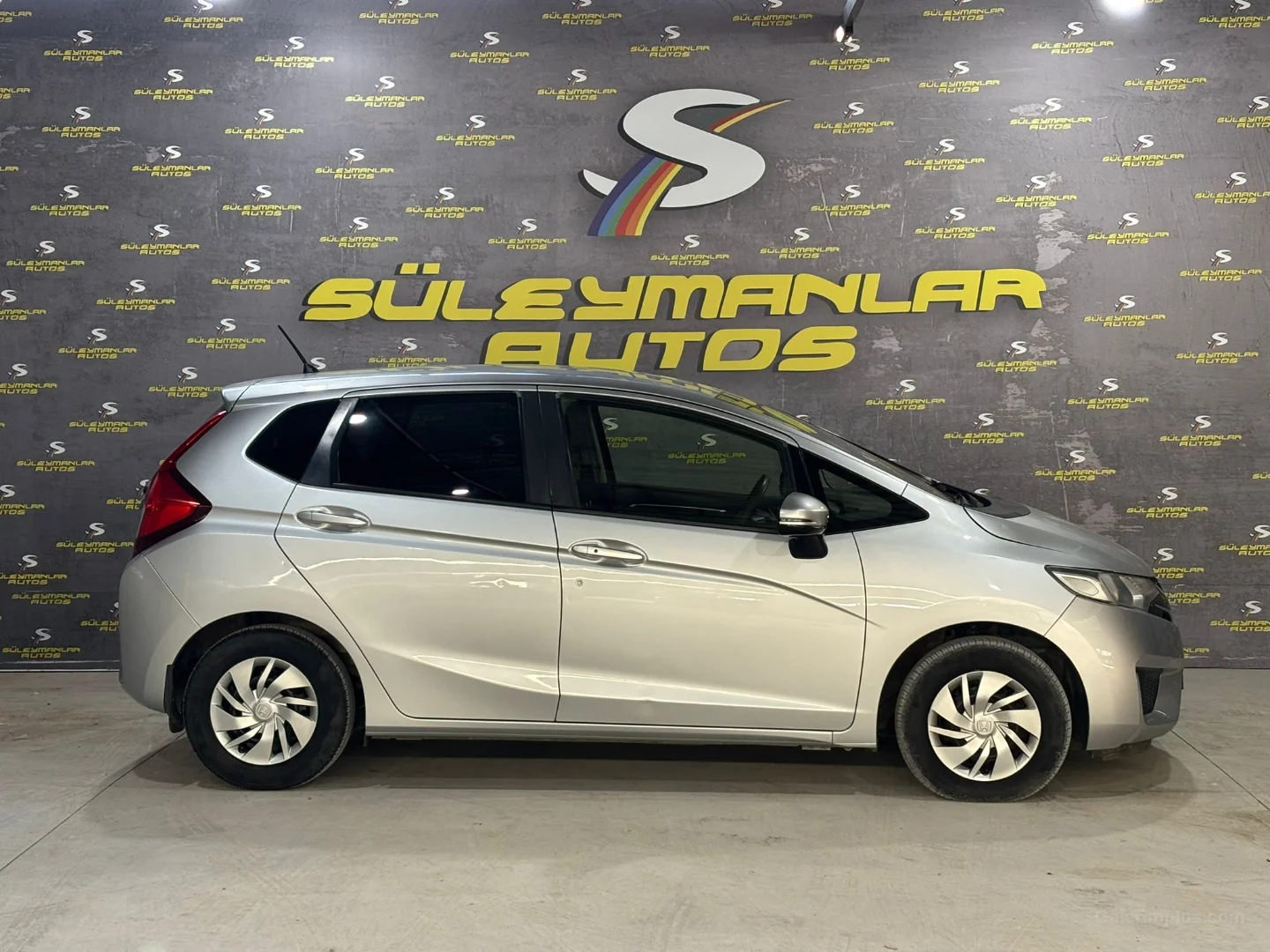 2015 Honda Fit 1.3 Automatic Kıbrıs | KKTC İkinci El Satılık Araba - Thumbnail 3