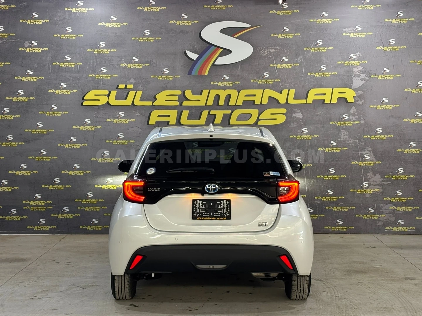 2023 Toyota Yaris 1.5 Hybrid Kıbrıs | KKTC İkinci El Satılık Araba - Thumbnail 6