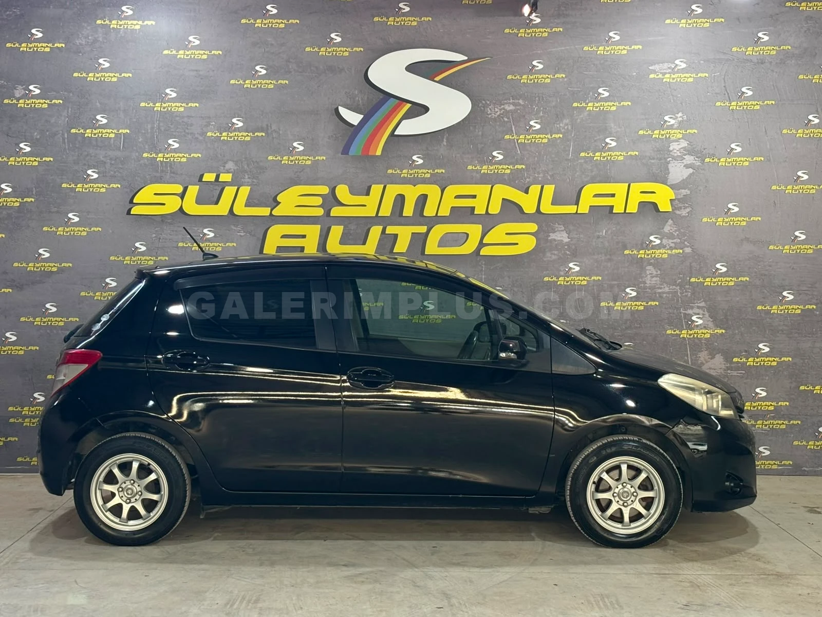 2011 Toyota Vitz  Kıbrıs | KKTC İkinci El Satılık Araba - Thumbnail 3