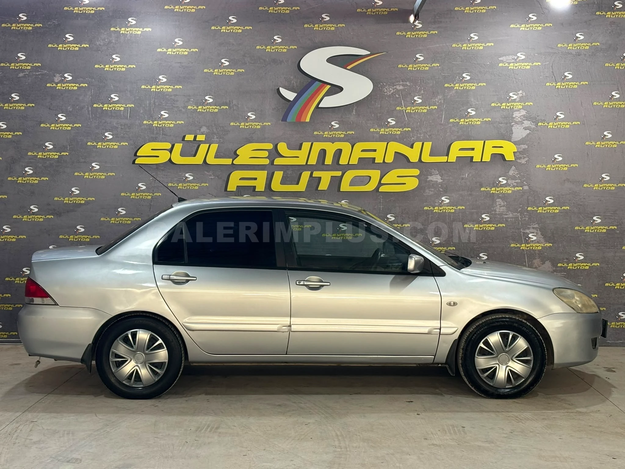 2004 Mitsubishi Lancer  Kıbrıs | KKTC İkinci El Satılık Araba - Thumbnail 3
