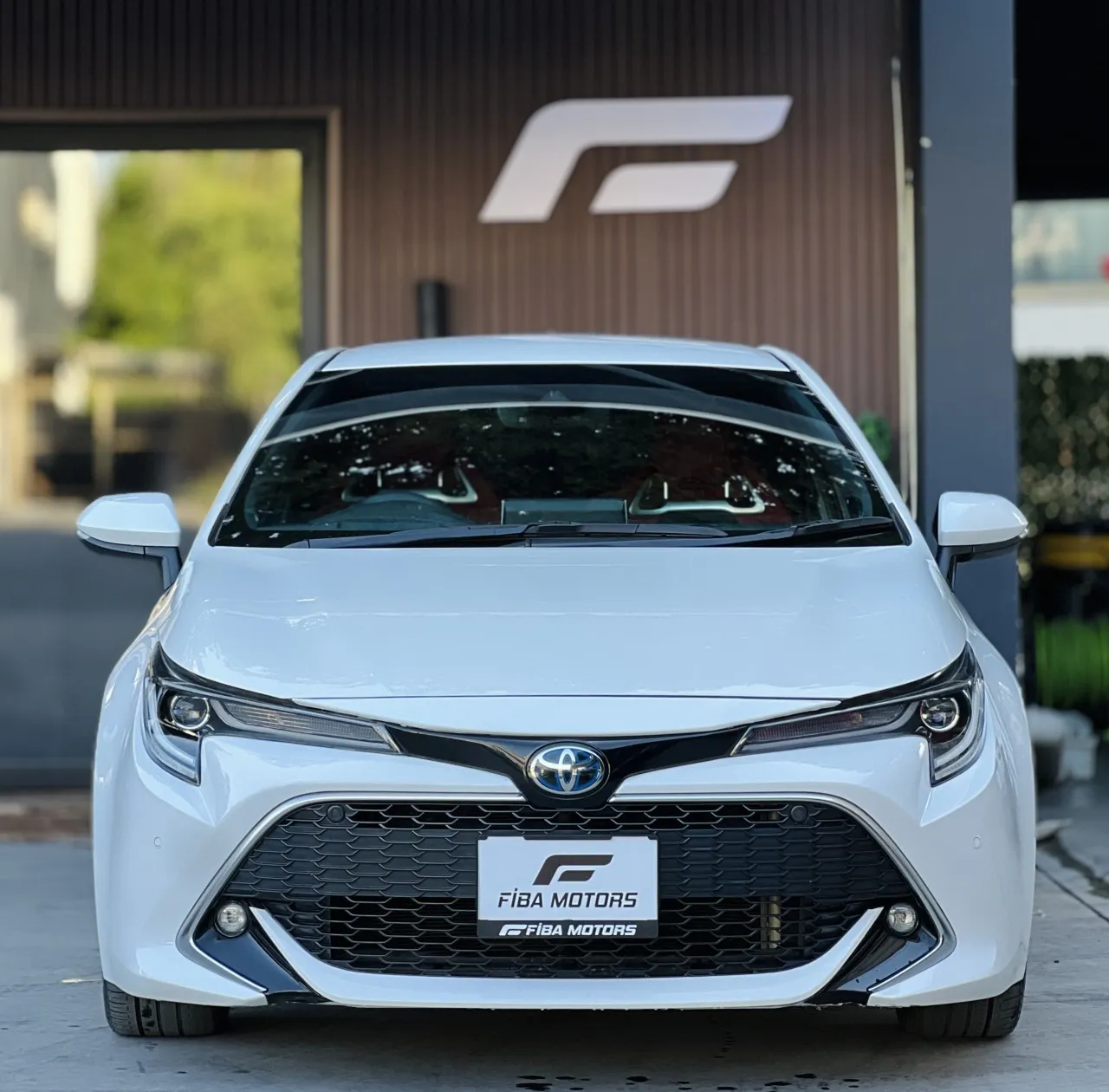 2021 Toyota Corolla 1.8 Hybrid Kıbrıs | KKTC İkinci El Satılık Araba - Fotoğraf 1