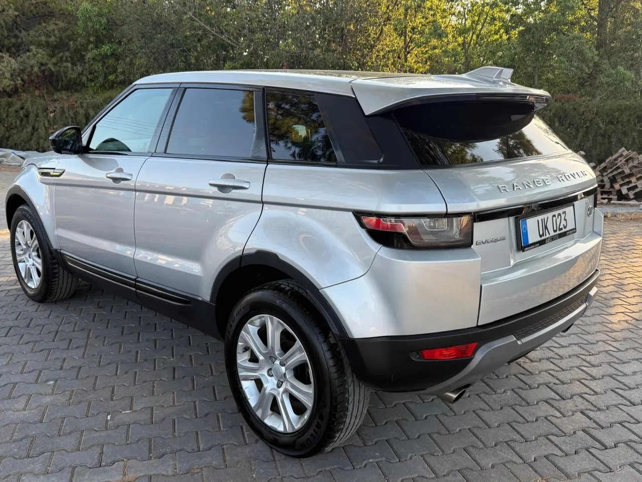 2018 Land Rover Range Rover Evoque 2.0 TD4 Kıbrıs | KKTC İkinci El Satılık Araba - Thumbnail 3