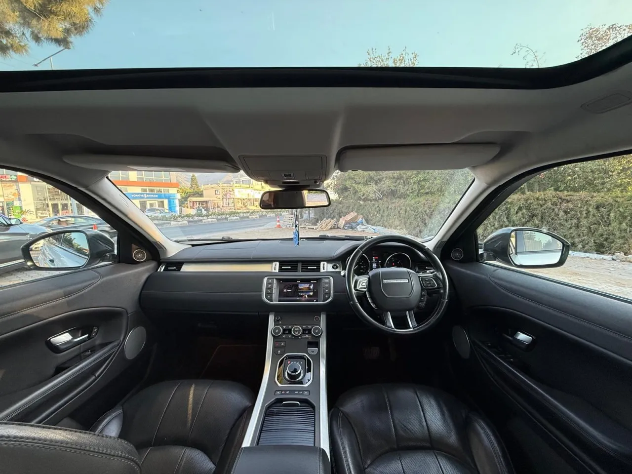 2018 Land Rover Range Rover Evoque 2.0 TD4 Kıbrıs | KKTC İkinci El Satılık Araba - Thumbnail 8
