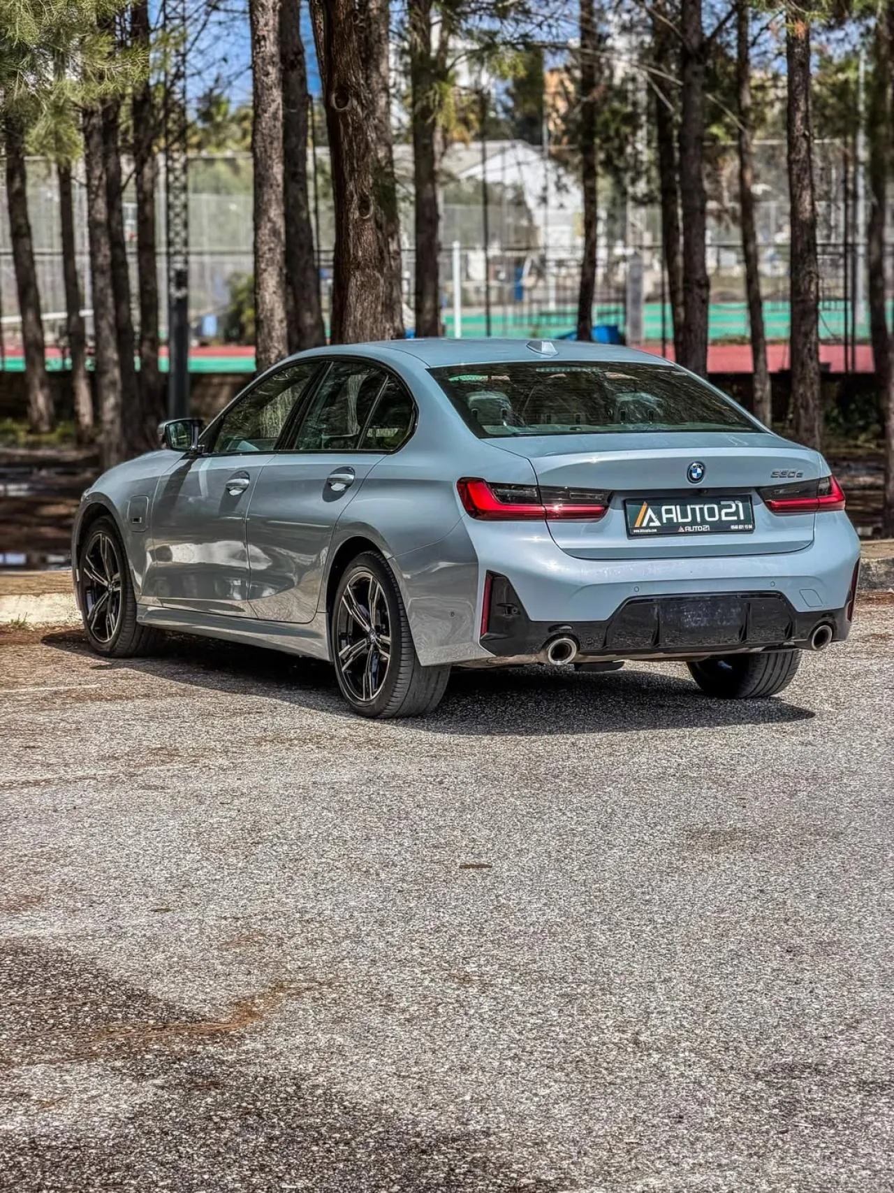 2024 BMW 3 Serisi 330e Kıbrıs | KKTC İkinci El Satılık Araba - Thumbnail 4