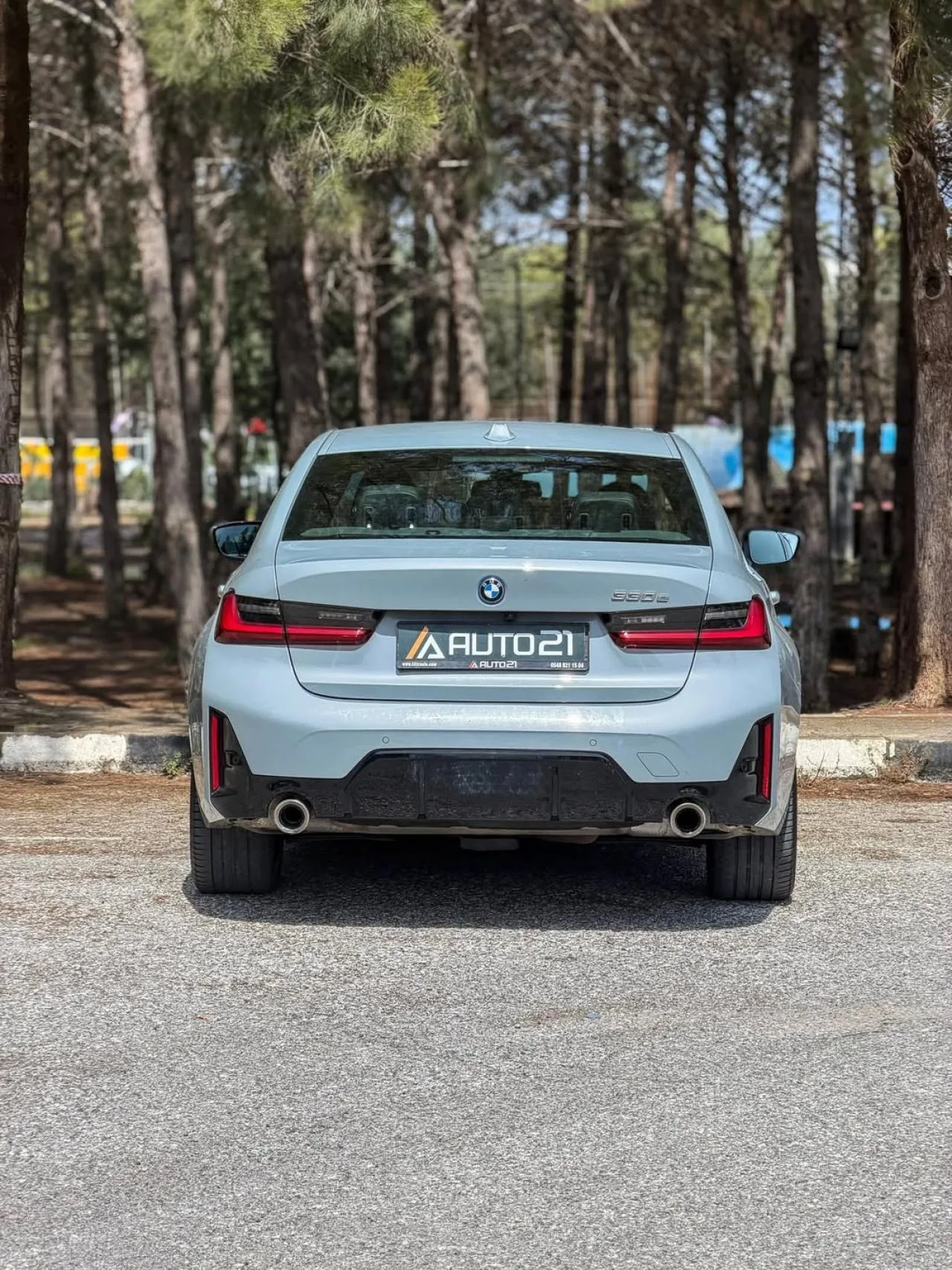 2024 BMW 3 Serisi 330e Kıbrıs | KKTC İkinci El Satılık Araba - Thumbnail 5