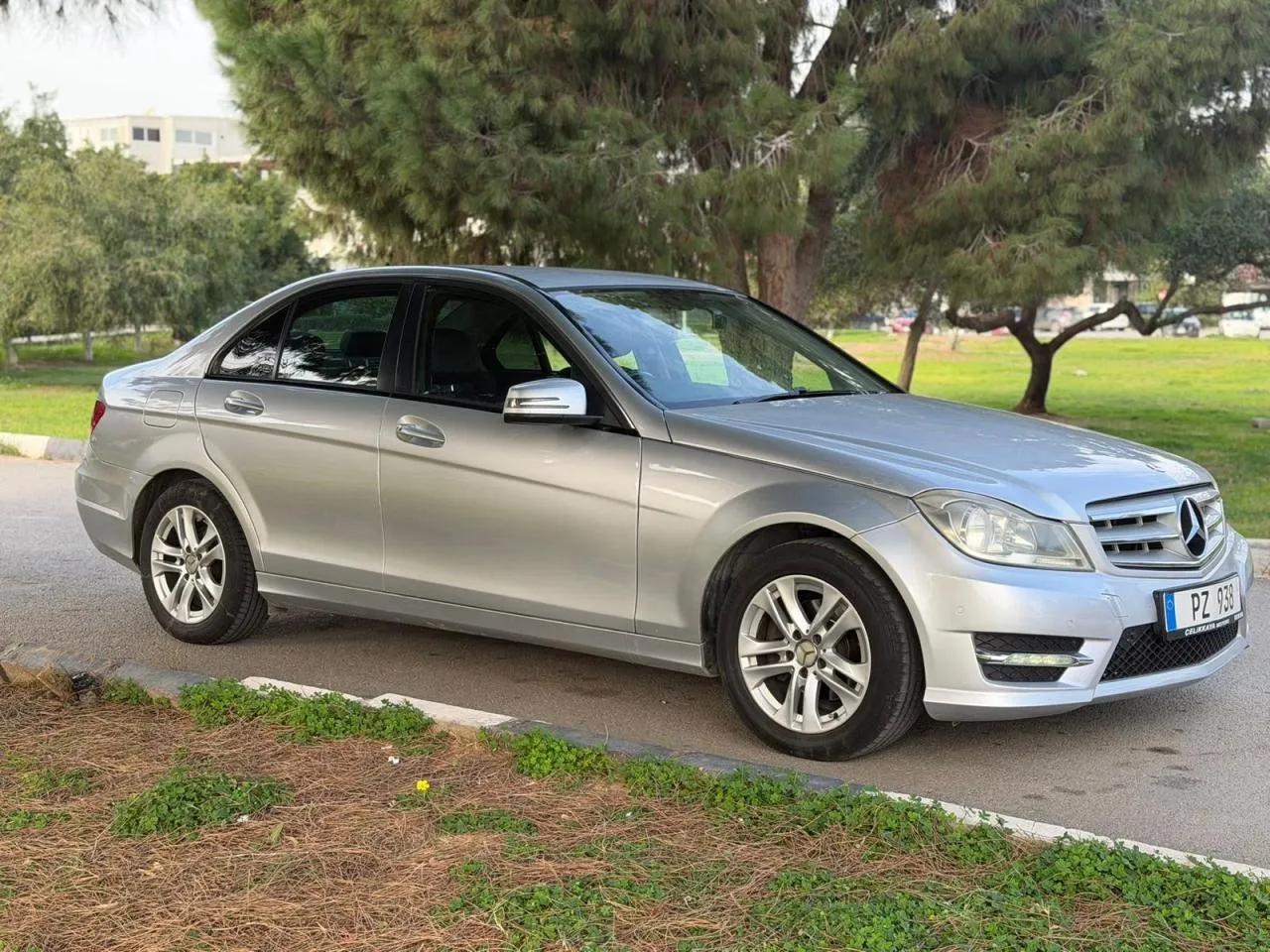 2013 Mercedes-Benz C Serisi C 180 Kıbrıs | KKTC İkinci El Satılık Araba - Thumbnail 2