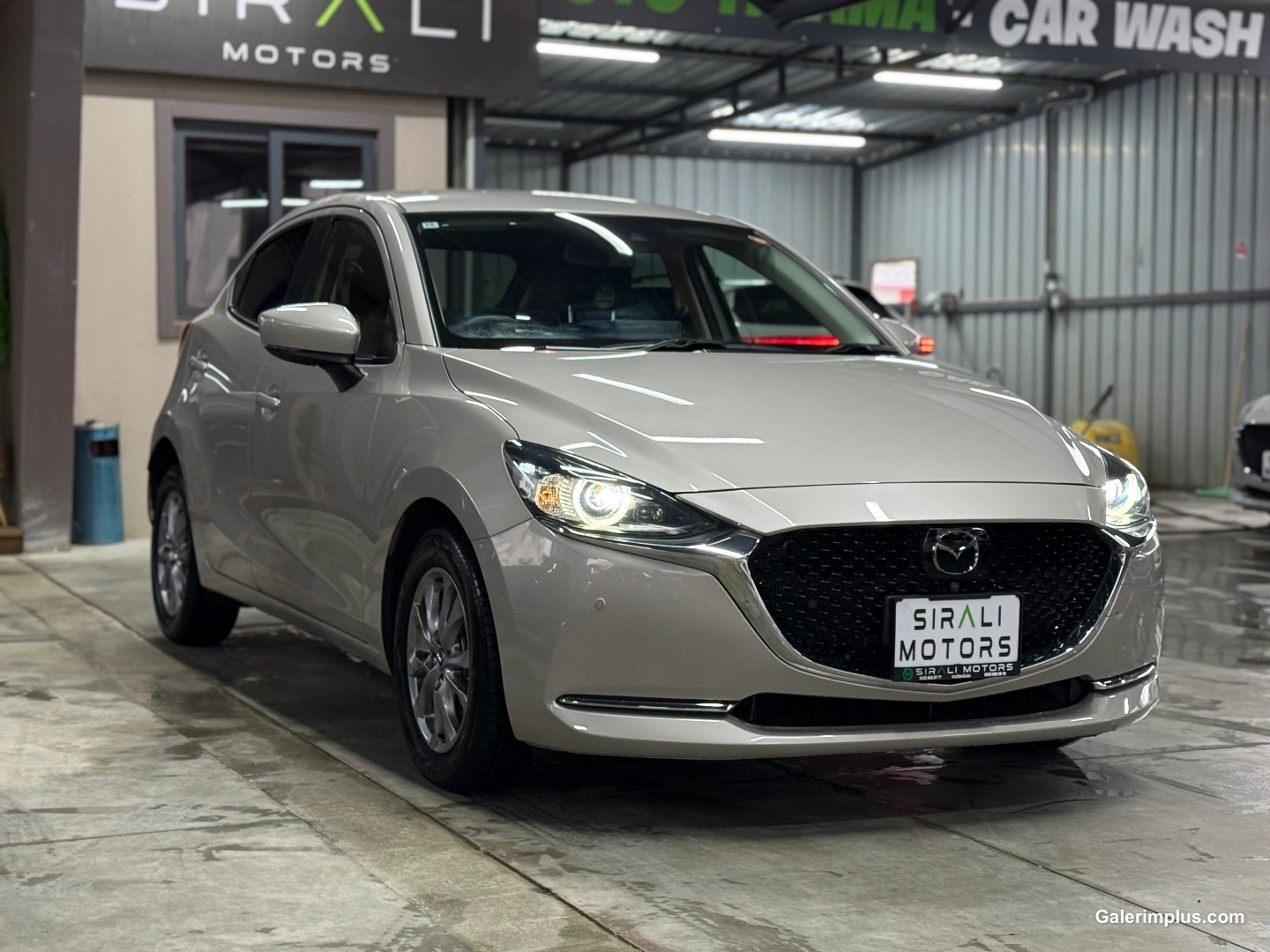 2023 Mazda 2 1.5 Skyactiv-D Kıbrıs | KKTC İkinci El Satılık Araba - Thumbnail 3