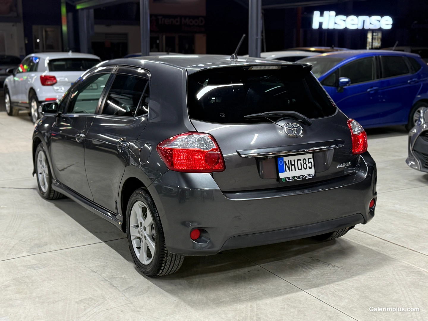 2010 Toyota Auris 1.5 Kıbrıs | KKTC İkinci El Satılık Araba - Thumbnail 6