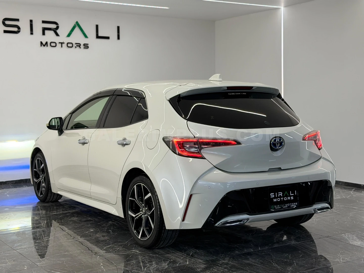 2021 Toyota Corolla 1.8 Hybrid Kıbrıs | KKTC İkinci El Satılık Araba - Thumbnail 4
