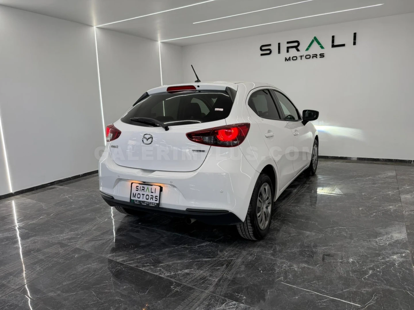 2023 Mazda 2 1.5 Sky-G Kıbrıs | KKTC İkinci El Satılık Araba - Thumbnail 6