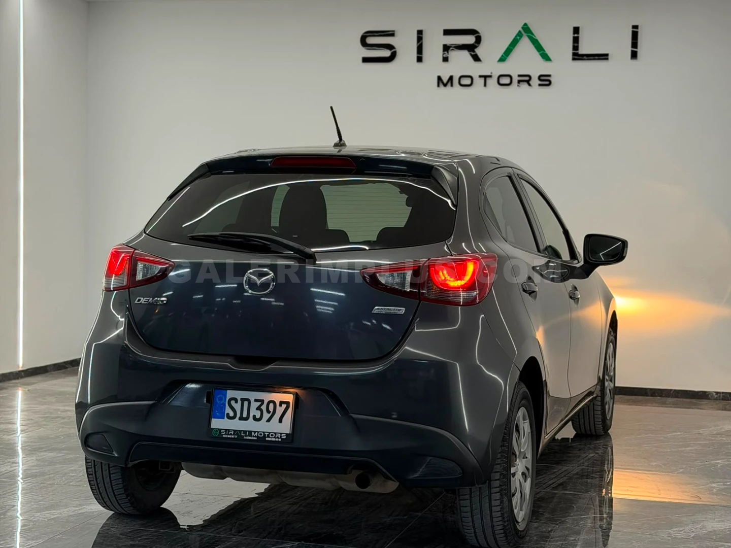 2016 Mazda Demio 1.5 Skyactiv-G Kıbrıs | KKTC İkinci El Satılık Araba - Thumbnail 4
