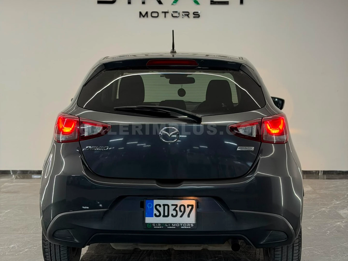 2016 Mazda Demio 1.5 Skyactiv-G Kıbrıs | KKTC İkinci El Satılık Araba - Thumbnail 5