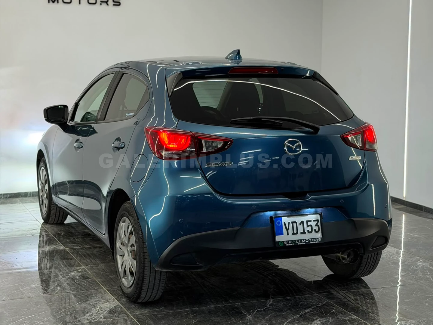 2019 Mazda Demio 1.5 Skyactiv-G Kıbrıs | KKTC İkinci El Satılık Araba - Thumbnail 6