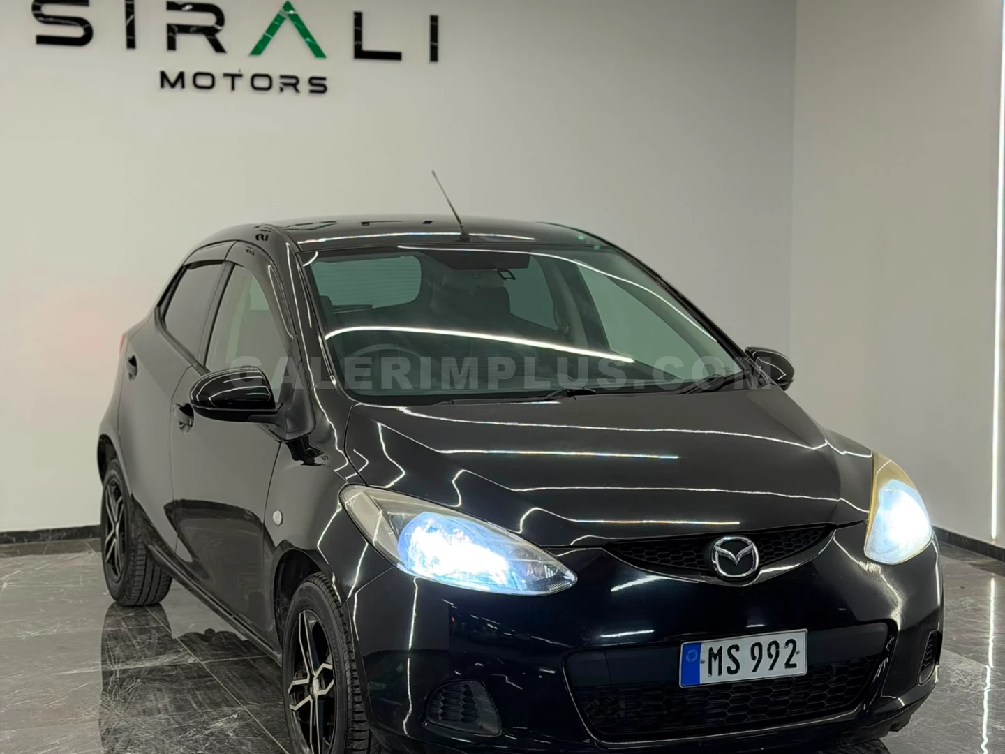 2011 Mazda Demio 1.3 Kıbrıs | KKTC İkinci El Satılık Araba - Thumbnail 3