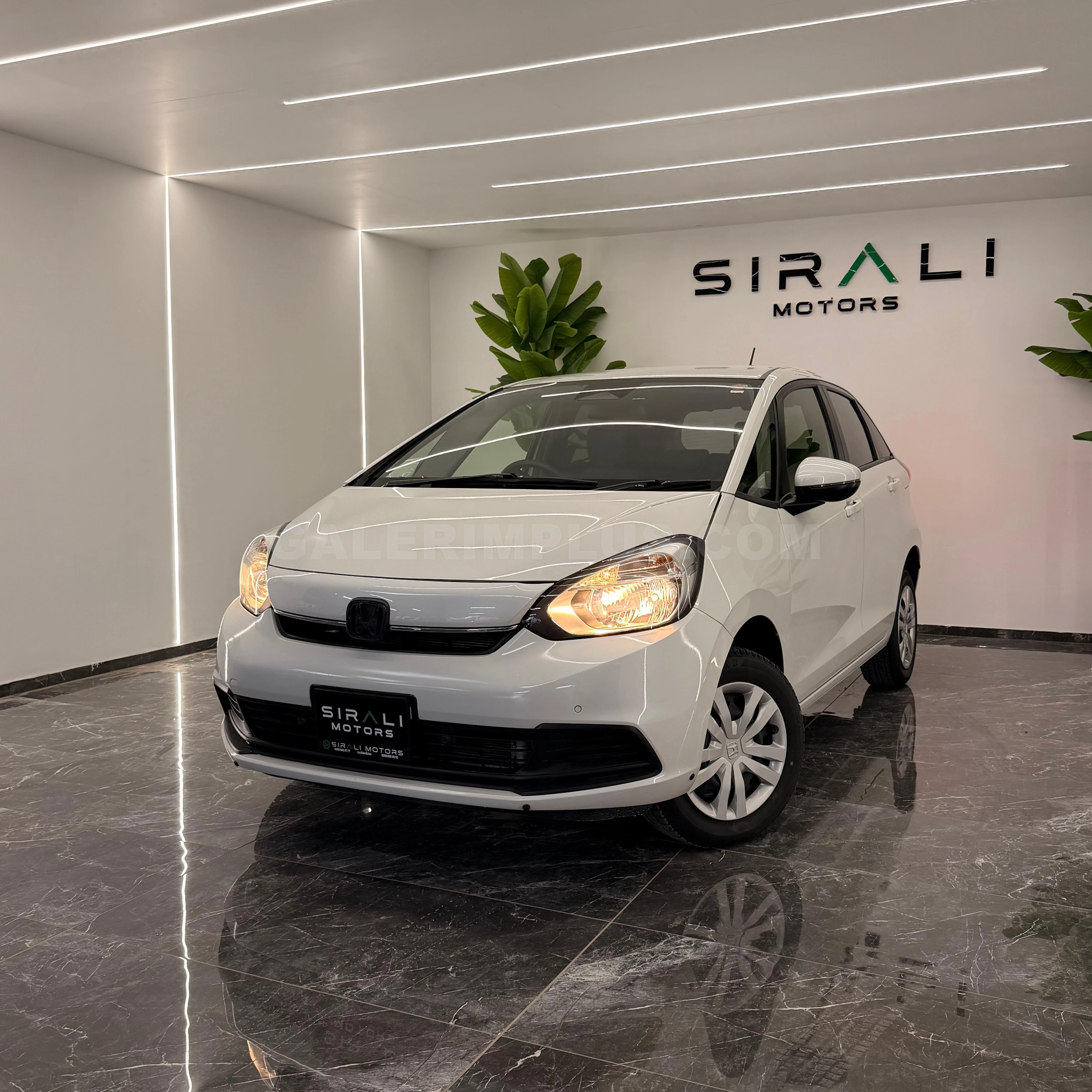 2025 Honda Fit 1.5 Automatic Kıbrıs | KKTC İkinci El Satılık Araba - Fotoğraf 1
