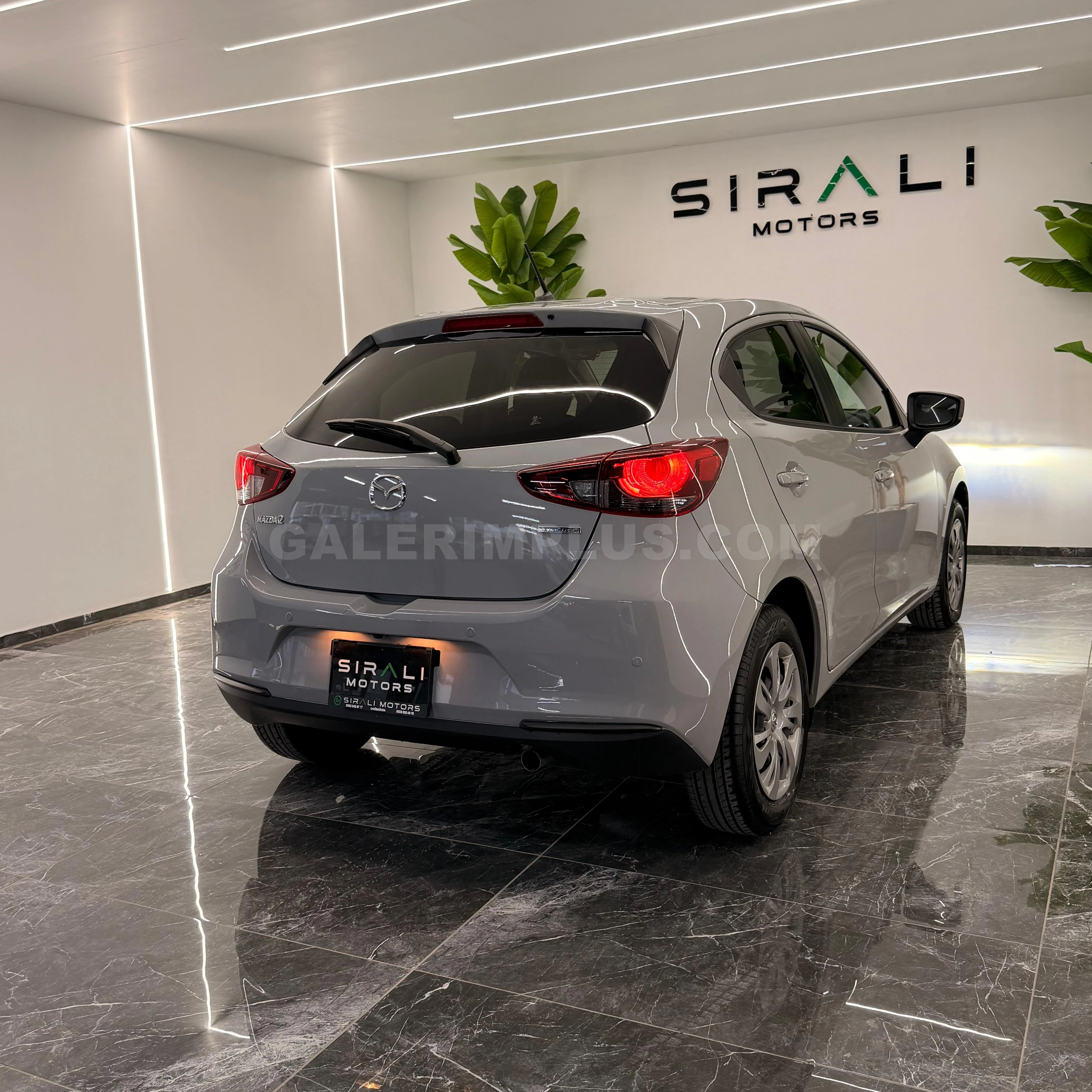 2025 Mazda 2 Mazda 2 1.5 Skyactiv-D Kıbrıs | KKTC İkinci El Satılık Araba - Thumbnail 4