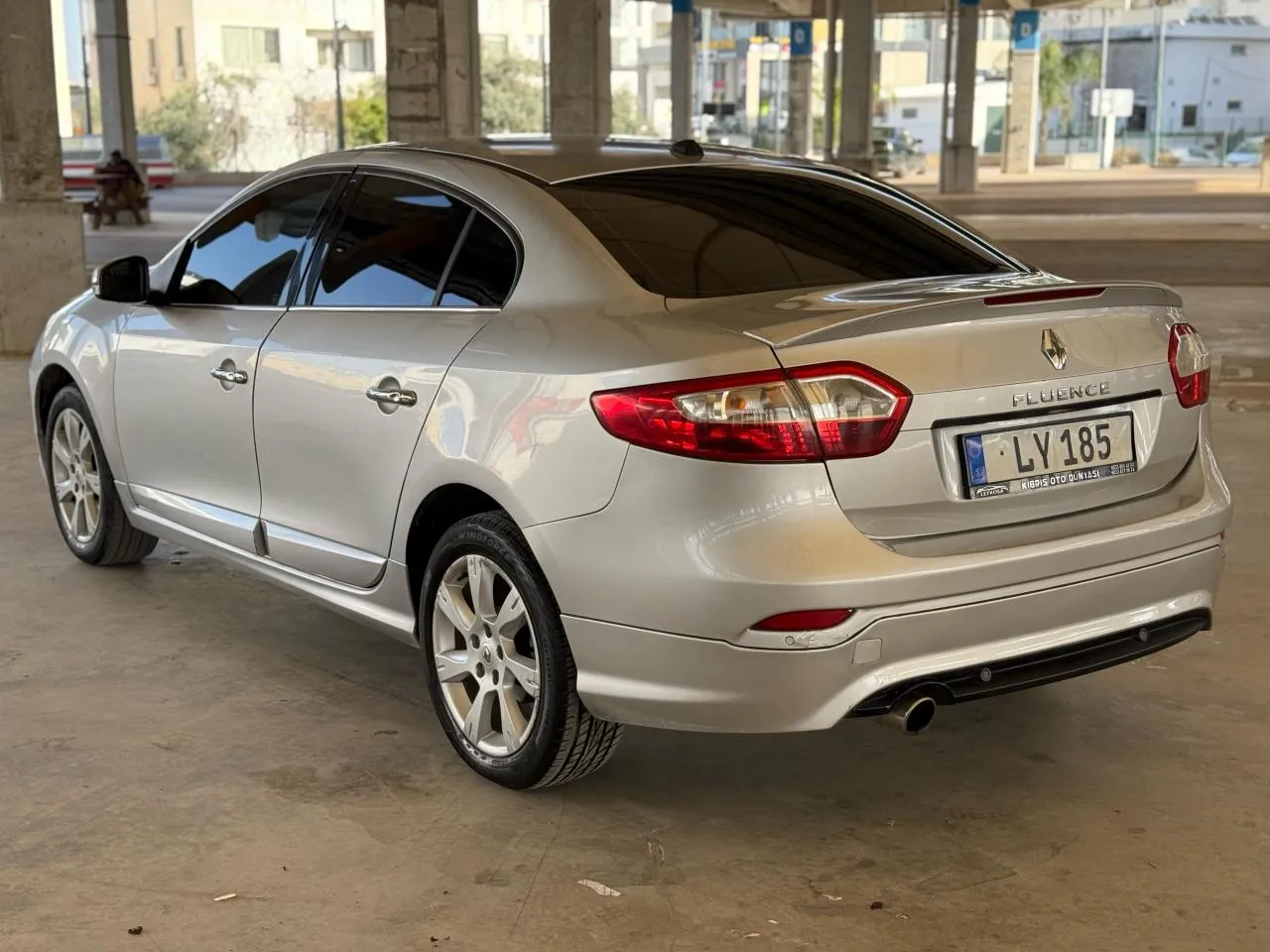 2012 Renault Fluence 1.6 Kıbrıs | KKTC İkinci El Satılık Araba - Thumbnail 4