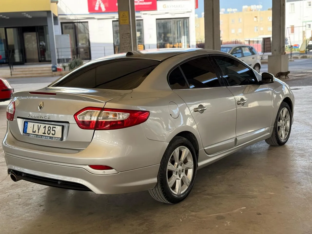 2012 Renault Fluence 1.6 Kıbrıs | KKTC İkinci El Satılık Araba - Thumbnail 5