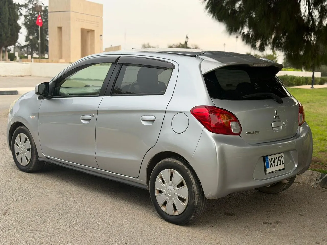 2013 Mitsubishi Mirage 1.0 Mivec Cvt Kıbrıs | KKTC İkinci El Satılık Araba - Thumbnail 4