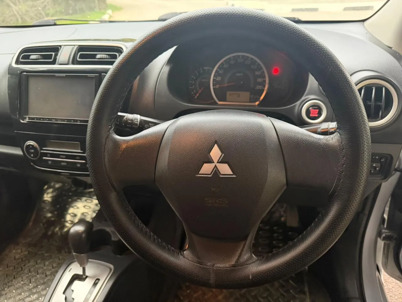 2013 Mitsubishi Mirage 1.0 Mivec Cvt Kıbrıs | KKTC İkinci El Satılık Araba - Thumbnail 6
