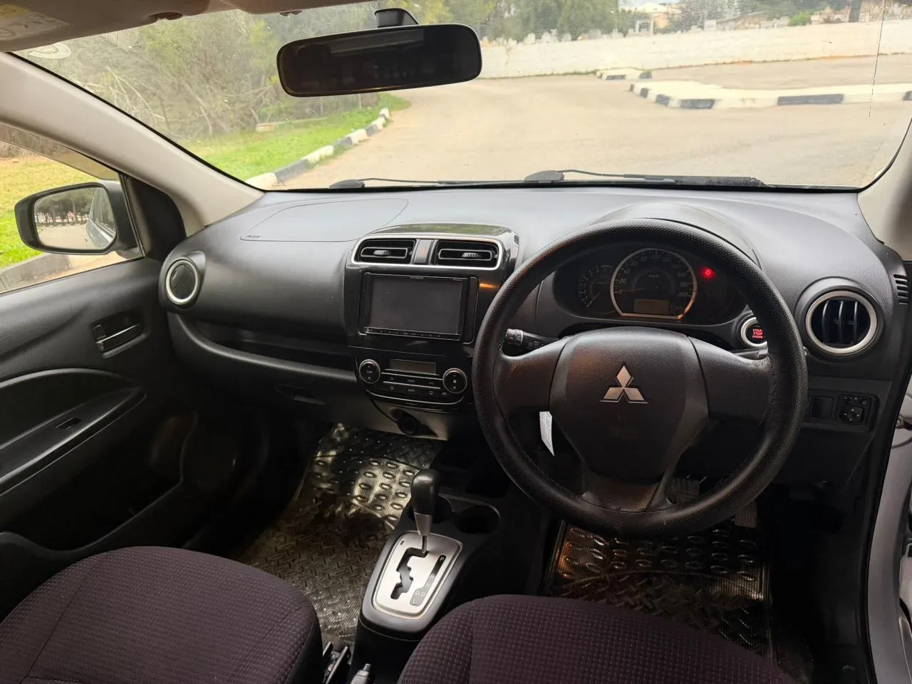 2013 Mitsubishi Mirage 1.0 Mivec Cvt Kıbrıs | KKTC İkinci El Satılık Araba - Thumbnail 8