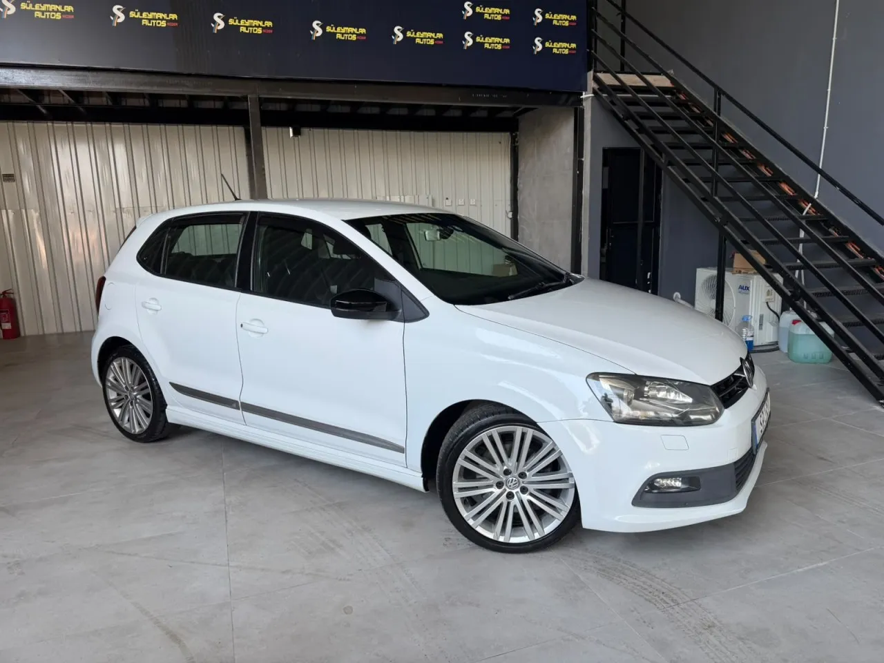 2016 Volkswagen Polo 1.4 Kıbrıs | KKTC İkinci El Satılık Araba - Thumbnail 3