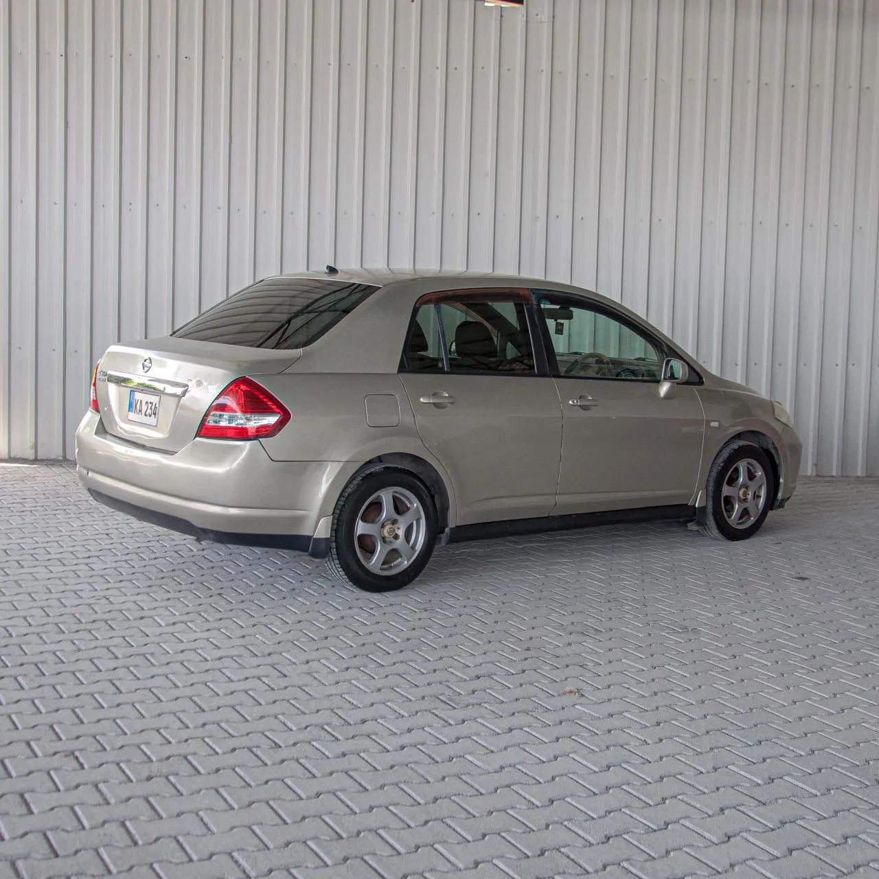 2005 Nissan Tiida  Kıbrıs | KKTC İkinci El Satılık Araba - Thumbnail 2