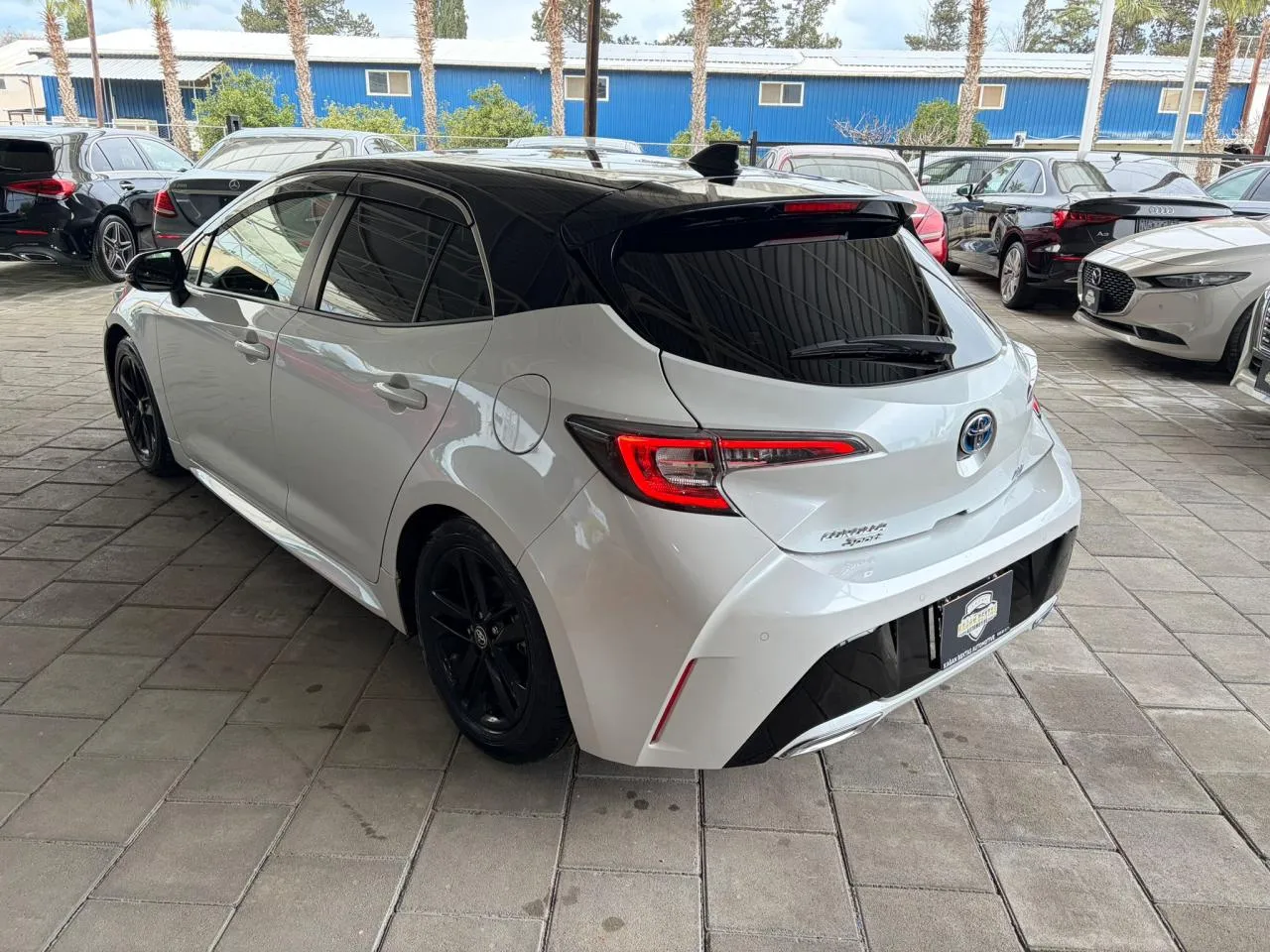 2022 Toyota Corolla 1.8 Hybrid Kıbrıs | KKTC İkinci El Satılık Araba - Thumbnail 3