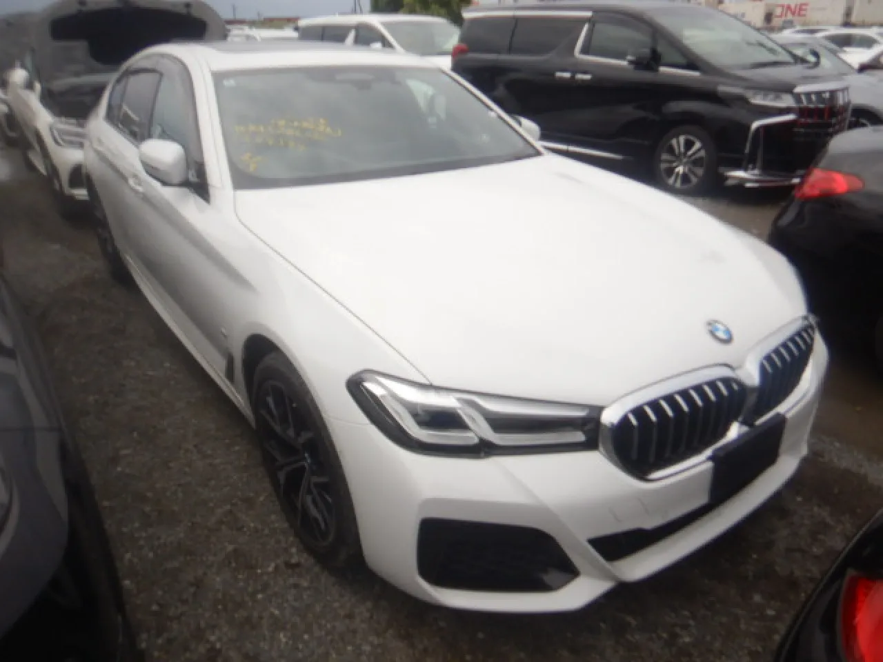 2022 BMW 5 Serisi 523 d xDrive Kıbrıs | KKTC İkinci El Satılık Araba - Thumbnail 3
