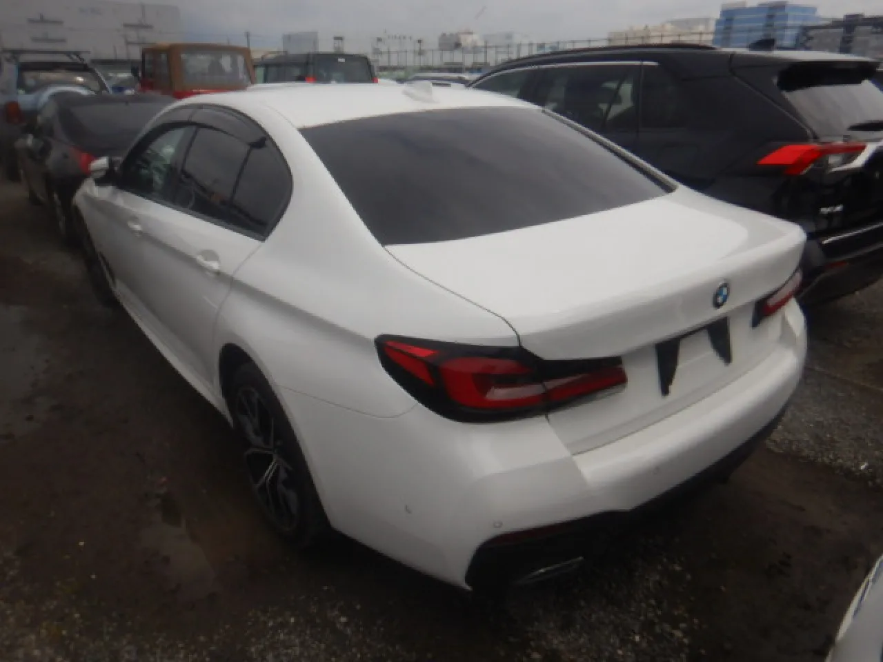2022 BMW 5 Serisi 523 d xDrive Kıbrıs | KKTC İkinci El Satılık Araba - Thumbnail 5