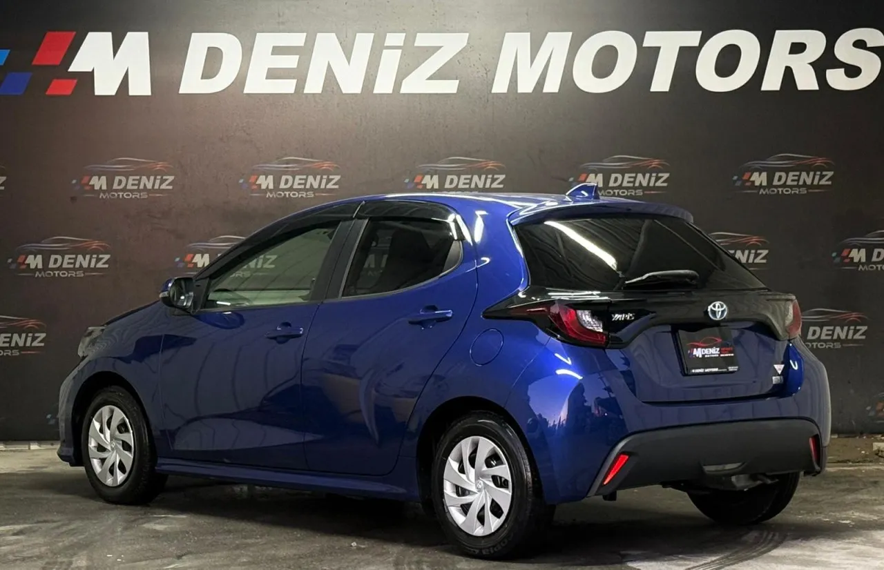 2021 Toyota Yaris 1.5 Hybrid Kıbrıs | KKTC İkinci El Satılık Araba - Thumbnail 4