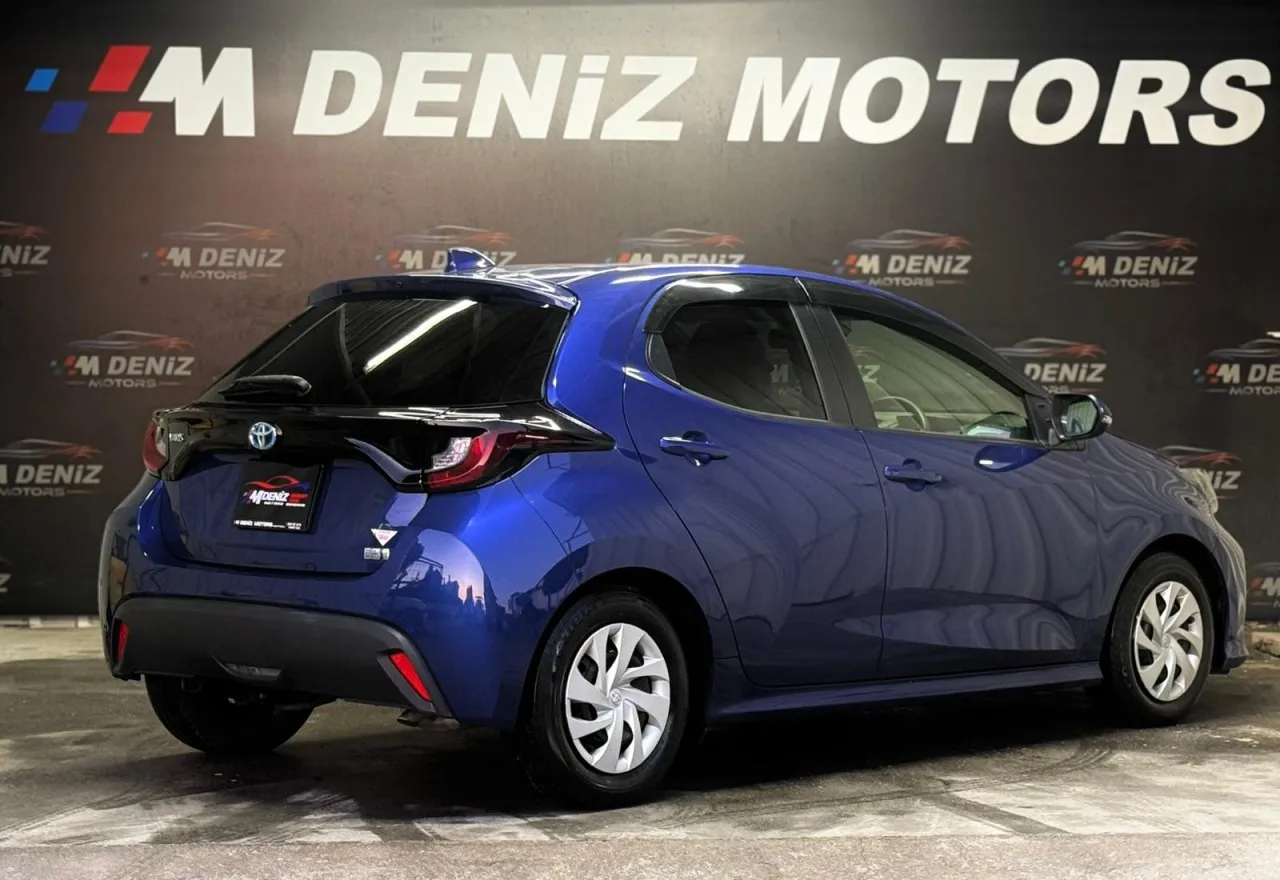 2021 Toyota Yaris 1.5 Hybrid Kıbrıs | KKTC İkinci El Satılık Araba - Thumbnail 6