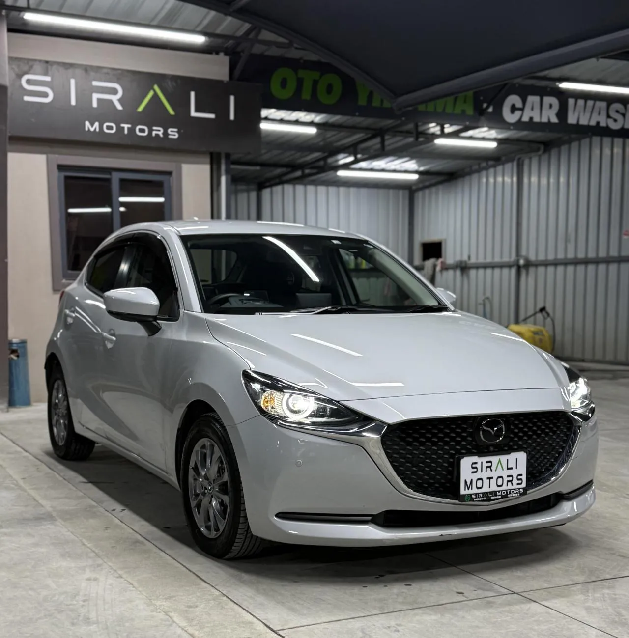 2023 Mazda 2 1.5 Skyactiv-D Kıbrıs | KKTC İkinci El Satılık Araba - Thumbnail 6