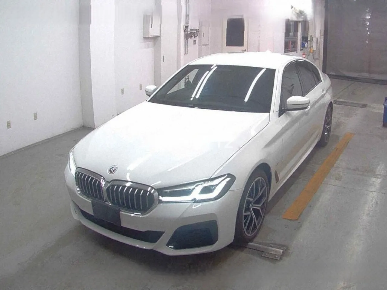 2023 BMW 5 Serisi 523 d xDrive Kıbrıs | KKTC İkinci El Satılık Araba - Thumbnail 5