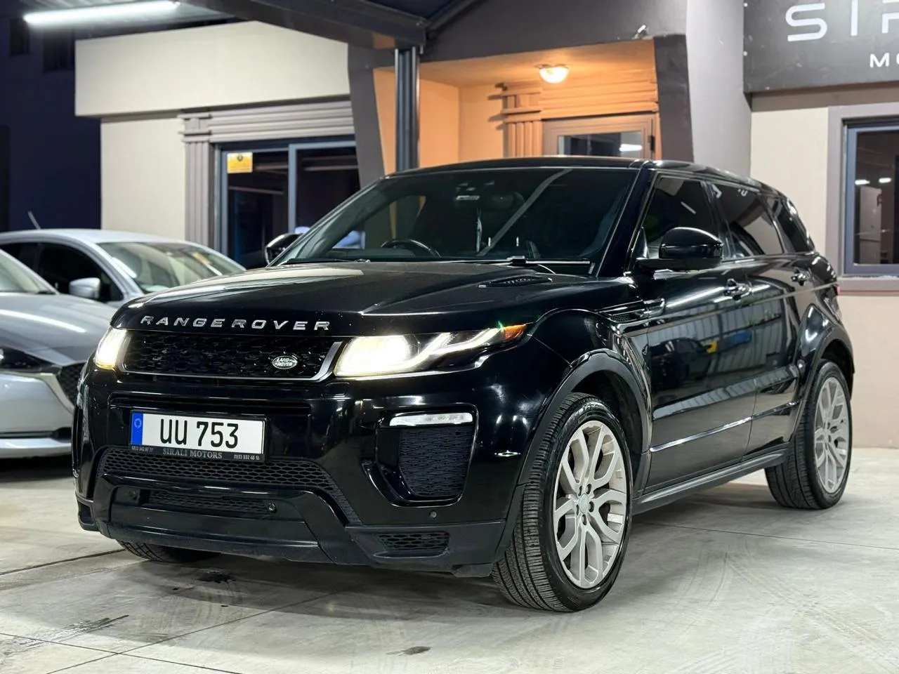 2019 Land Rover Range Rover Evoque 2.0 TD4 Kıbrıs | KKTC İkinci El Satılık Araba - Fotoğraf 1
