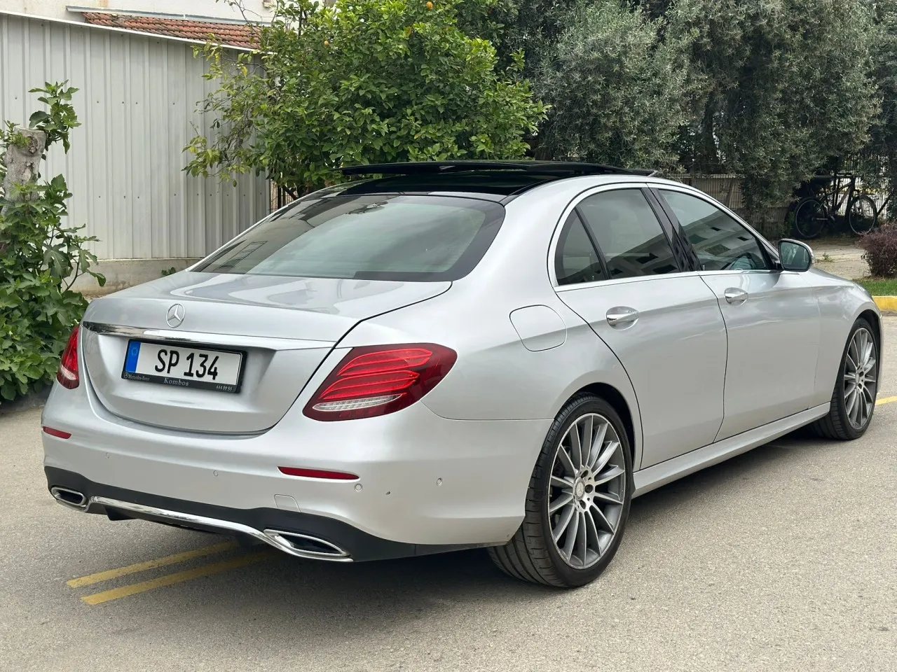 2017 Mercedes-Benz E Serisi E 220 d Kıbrıs | KKTC İkinci El Satılık Araba - Thumbnail 5
