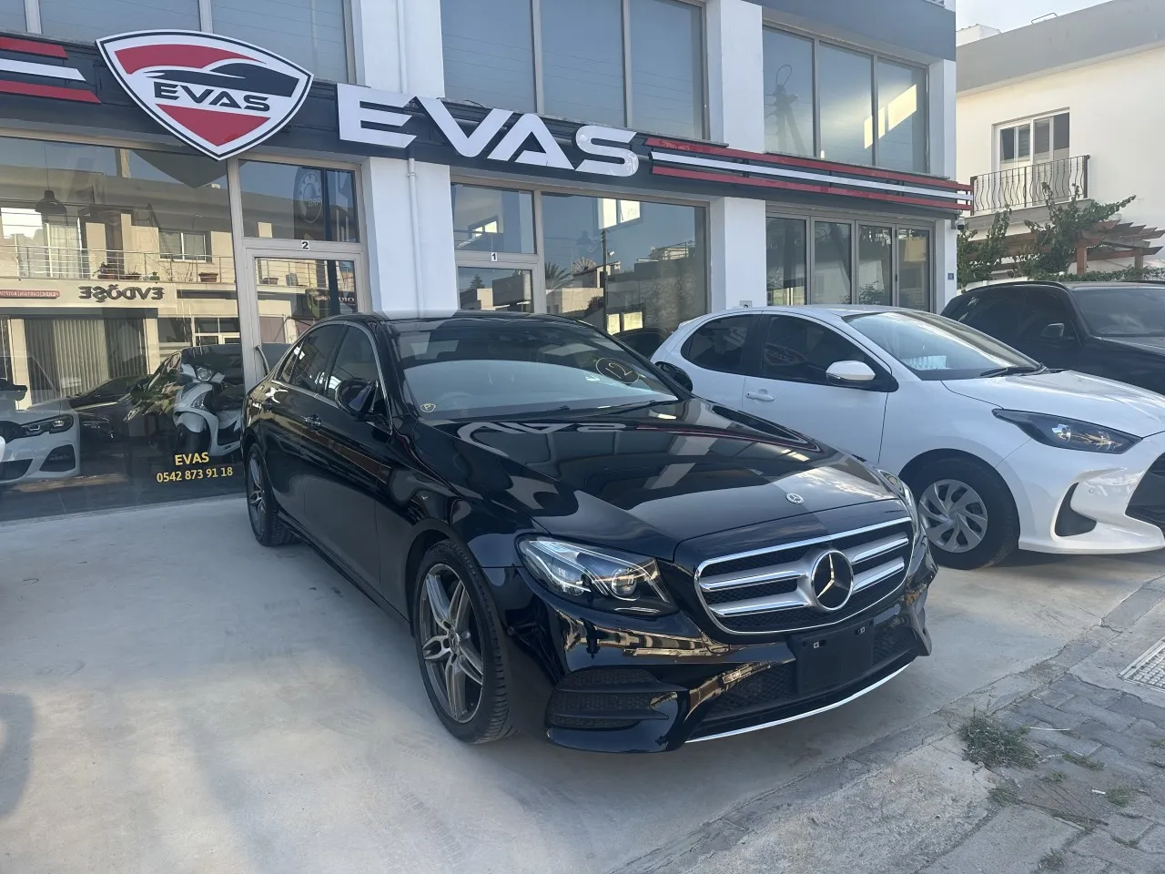 2021 Mercedes-Benz E Serisi E 300 Kıbrıs | KKTC İkinci El Satılık Araba - Thumbnail 5
