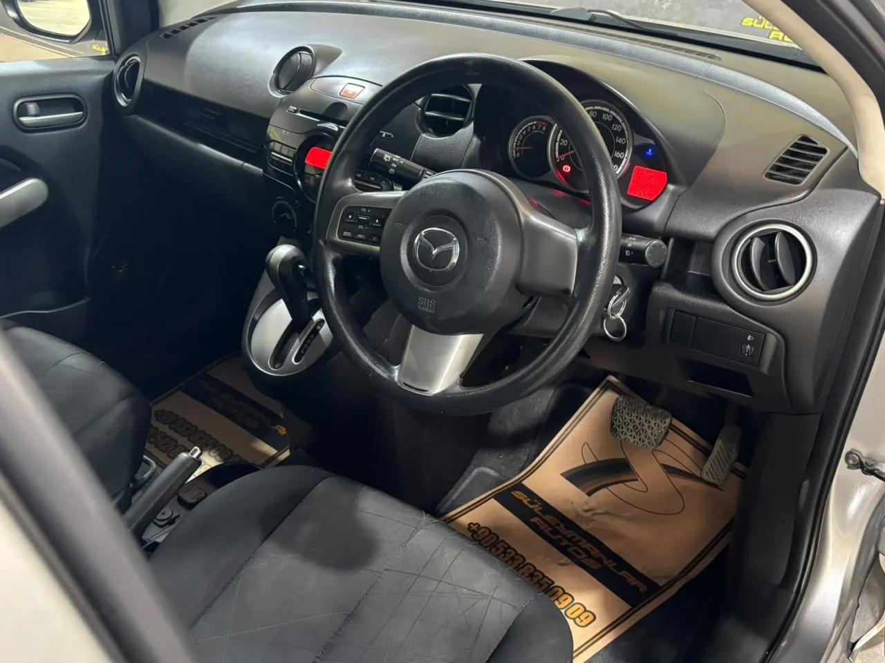 2013 Mazda Demio 1.3i Kıbrıs | KKTC İkinci El Satılık Araba - Thumbnail 5